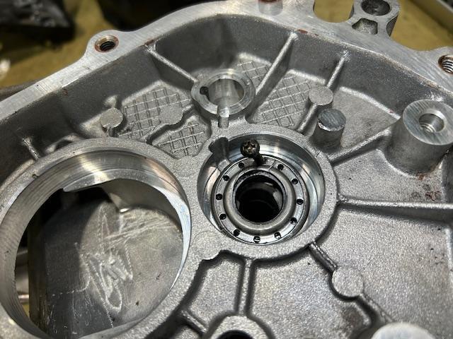 FIAT 500　Cinquecento　フィアット500　チンクエチェント　ミッションオイル漏れ　クラッチ交換　ミッションオーバーホール　大阪府　和泉市