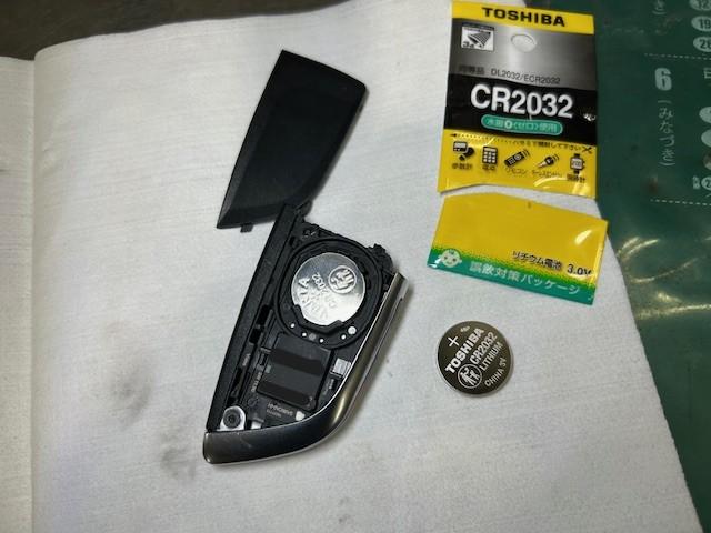 BMW M235i F44 バッテリー交換 ご来店ありがとうございます! 大阪府 和泉市