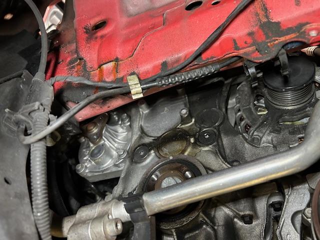 BMW MINI Cooper Crossover R60 ミニ クロスオーバー 車検整備でのご入庫ありがとうございます ! 大阪府  和泉市