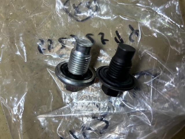 Alfa Romeo Giulia Q4　アルファロメオ　ジュリア　Q4　エンジンオイル&フィルター交換　ご入庫ありがとうございます！　大阪府　和泉市