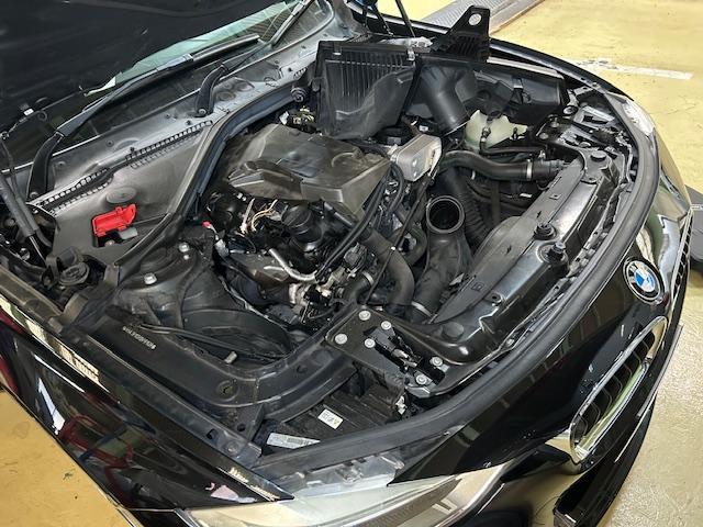 BMW 320i F30  バッテリー上がり 電動ウォーターポンプ交換 大阪府 和泉市