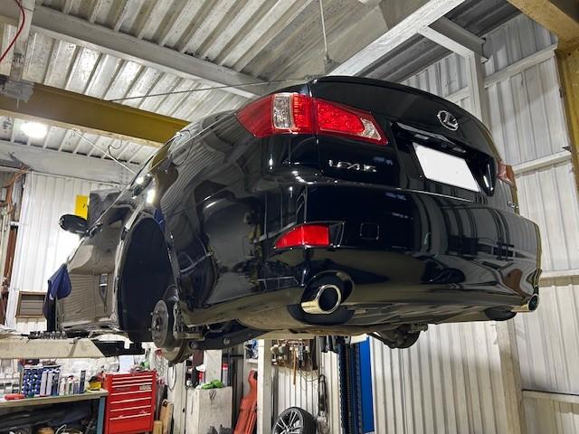 LEXUS IS250　レクサス　IS250　ブレーキキャリパーオーバーホール　LLC交換　大阪府　和泉市