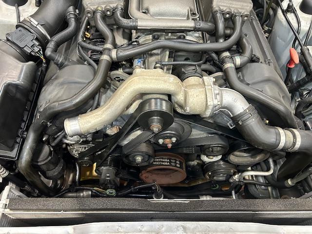 JAGUAR XKR ジャガー XKR 車検整備でのご入庫ありがとうございます! 大阪府 和泉市