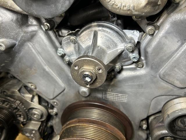 JAGUAR XKR ジャガー XKR 車検整備でのご入庫ありがとうございます! 大阪府 和泉市