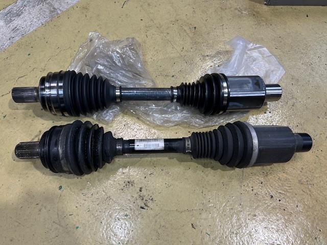 Mercedes Benz GLC250 4MATIC X253　メルセデスベンツGLC　フロントドライブシャフト交換　大阪府　和泉市