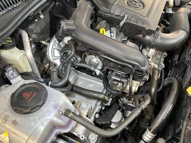 Volkswagen Polo 1.0 TSI AW1　フォルクスワーゲン　ポロ　エンジンカタカタ音　修理　大阪府　和泉市