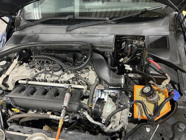 VOLVO XC70　ボルボ　XC70　T6　車検整備でご入庫ありがとうございます！　大阪府　和泉市