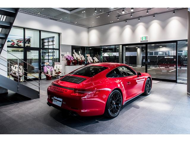ポルシェセンター中大阪 認定中古車センター(5枚目)