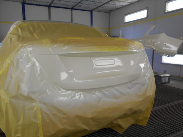 ﾒﾙｾﾃﾞｽﾍﾞﾝﾂE300W213後部修理