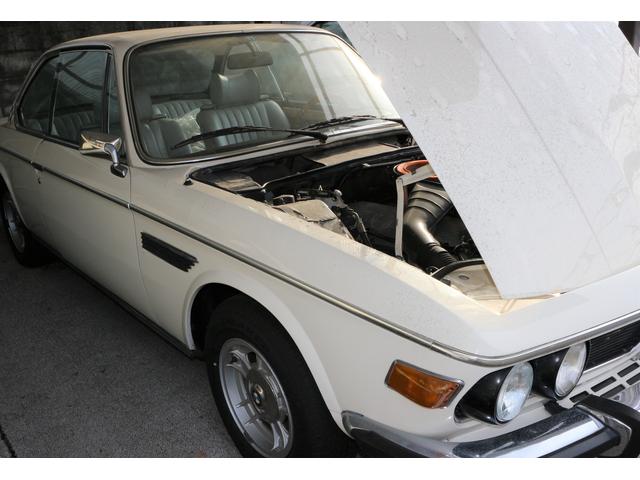 BMW 3.0 CS エンジン始動