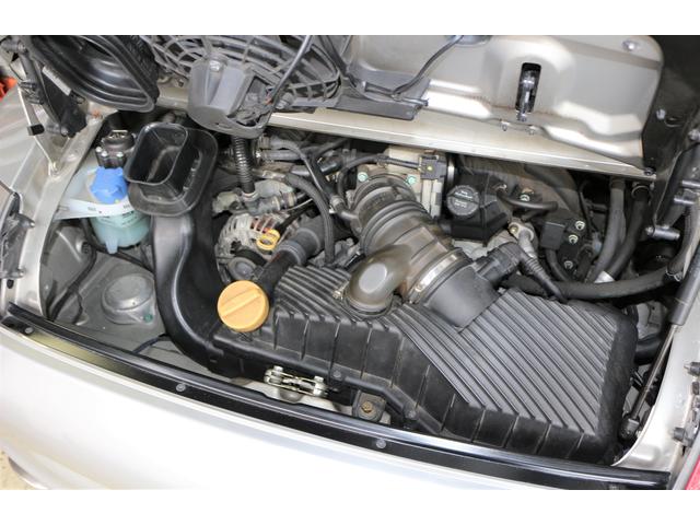 ポルシェ カレラ 911 996 エンジンオイル交換  