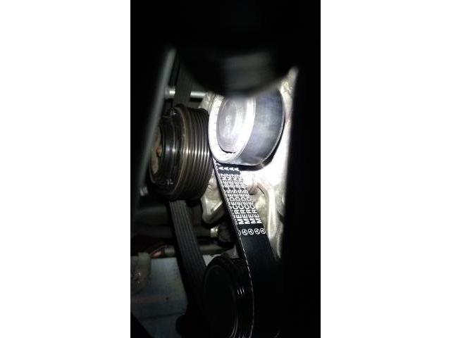 メルセデスベンツ C180 W205 車検整備 低ダストブレーキパッド交換