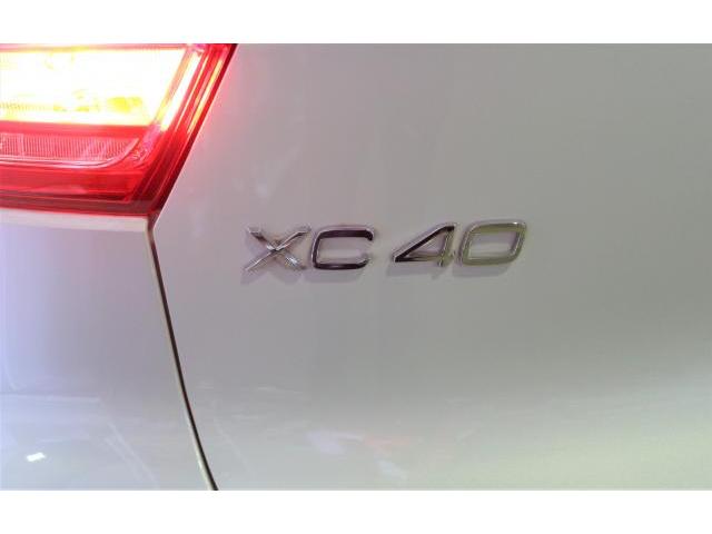 ボルボ XC40 ドライブレコーダー取付