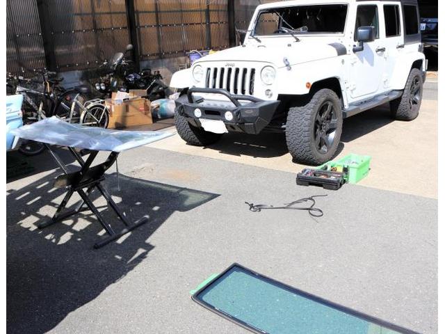 クライスラー JEEP ラングラー フロントガラス 交換