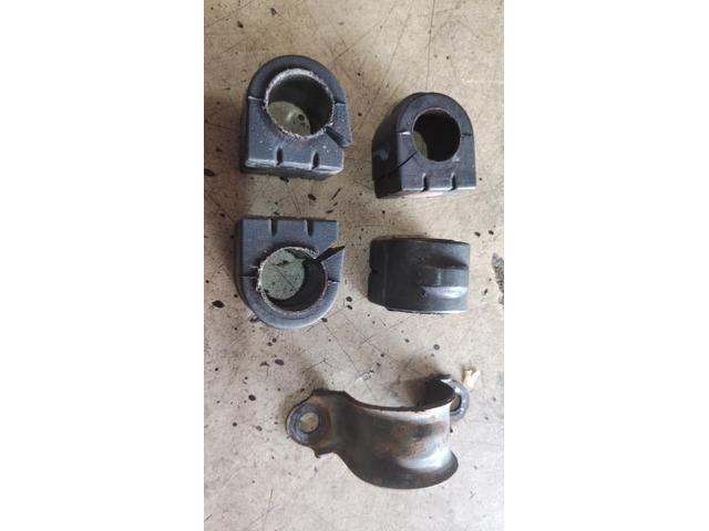 フォード　マスタング　サスペンション・足回り修理・整備