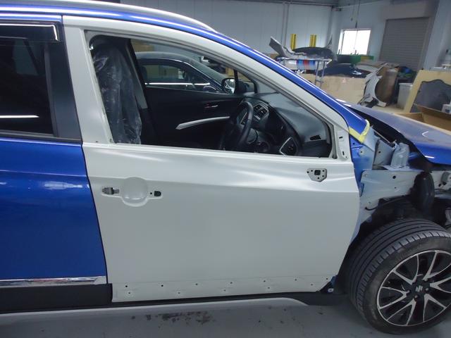 右フロント廻り修理　SX-4　DBA-YB22S　H28年式　ご新規様　初来店　大阪市　車検　修理　鈑金　塗装　事故修理　パーツ持込取付　西成区　阿倍野区　住吉区　住之江区　