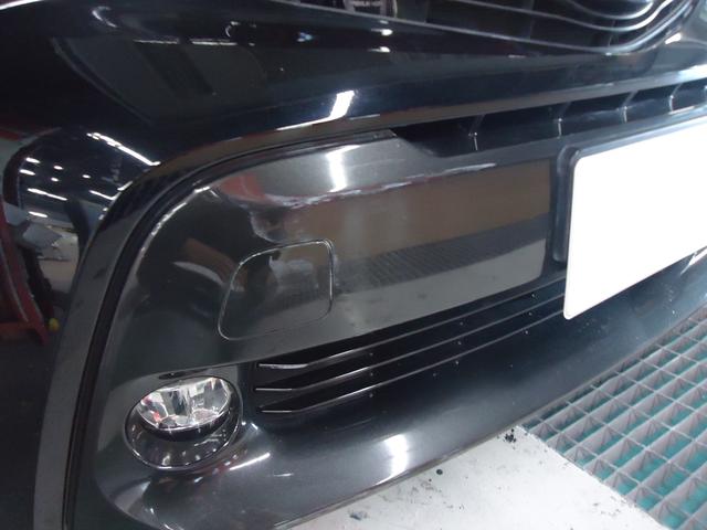 フロントバンパー交換　プリウスα　DAA-ZVW40W　H27年式　ご新規様　初来店　大阪市　車検　修理　鈑金　塗装　事故修理　パーツ持込取付　西成区　阿倍野区　住吉区　住之江区　
 
