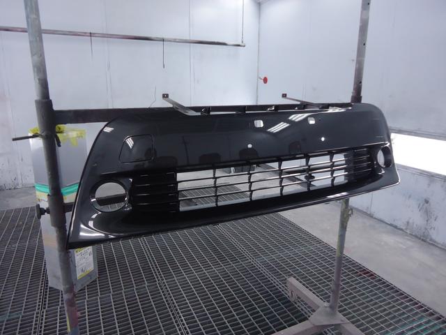 フロントバンパー交換　プリウスα　DAA-ZVW40W　H27年式　ご新規様　初来店　大阪市　車検　修理　鈑金　塗装　事故修理　パーツ持込取付　西成区　阿倍野区　住吉区　住之江区　
 
