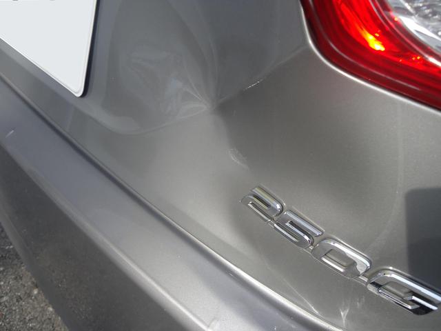 リヤ廻り修理　マークX　DBA-GRX130　ご新規様　初来店　大阪市　車検　修理　鈑金　塗装　事故修理　パーツ持込取付　西成区　阿倍野区　住吉区　住之江区　