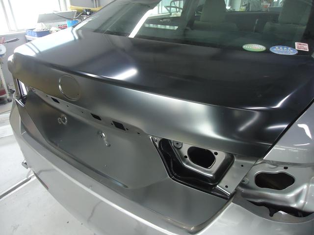 リヤ廻り修理　マークX　DBA-GRX130　ご新規様　初来店　大阪市　車検　修理　鈑金　塗装　事故修理　パーツ持込取付　西成区　阿倍野区　住吉区　住之江区　