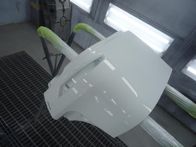 リヤ廻り修理　セレナ　DBA-C26　ご新規様　初来店　大阪市　車検　修理　鈑金　塗装　事故修理　パーツ持込取付　西成区　阿倍野区　住吉区　住之江区　