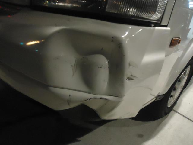 ボディ廻り修理　ボンゴバン　DBF-SLP2V　H28年式　ご新規様　初来店　大阪市　車検　修理　鈑金　塗装　事故修理　パーツ持込取付　西成区　阿倍野区　住吉区　住之江区　