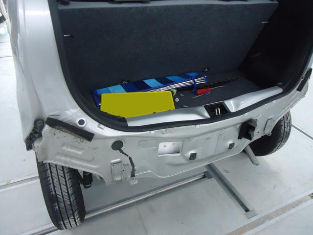 リヤ廻り修理　アルト　DBA-HA36S　H27年式　ご新規様　初来店　大阪市　車検　修理　鈑金　塗装　事故修理　パーツ持込取付　西成区　阿倍野区　住吉区　住之江区　