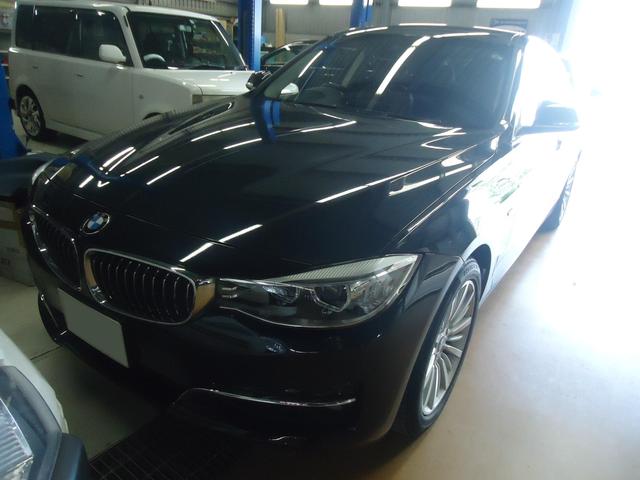 左側面修理　BMW320i　DBA-3X20　H28年式　ご新規様　初来店　大阪市　車検　修理　鈑金　塗装　事故修理　パーツ持込取付　西成区　阿倍野区　住吉区　住之江区　
 
