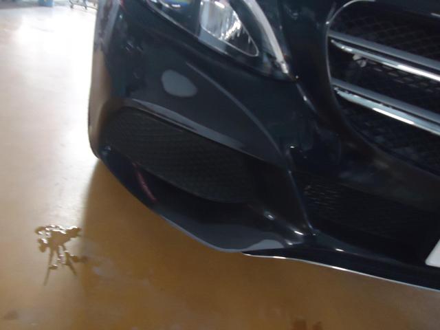 フロントバンパー修理　ベンツC180　DBA-205040C　H29年式　ご新規様　初来店　大阪市　車検　修理　鈑金　塗装　事故修理　パーツ持込取付　西成区　阿倍野区　住吉区　住之江区　
