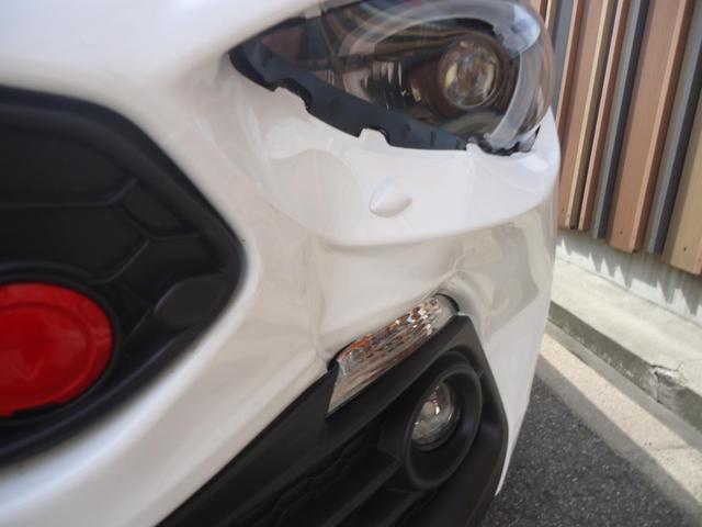 左フロント廻り修理　アバルト１２４スパイダー　CBA-NF2EK　R2年式　ご新規様　初来店　大阪市　車検　修理　鈑金　塗装　事故修理　パーツ持込取付　西成区　阿倍野区　住吉区　住之江区　