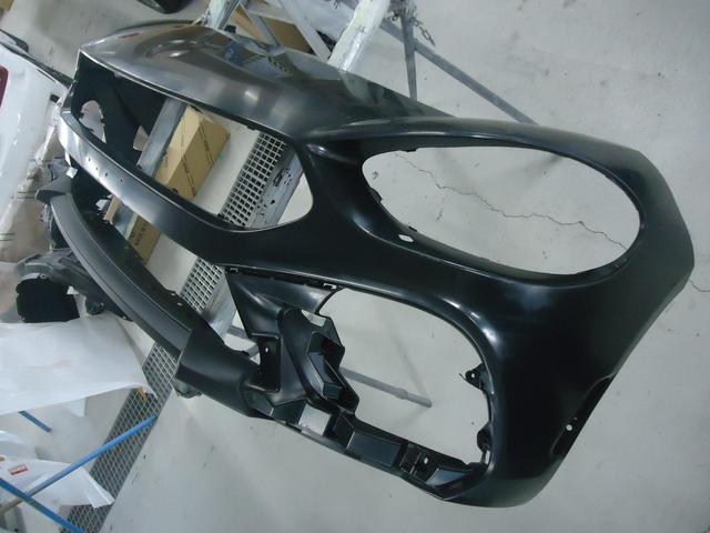 左フロント廻り修理　アバルト１２４スパイダー　CBA-NF2EK　R2年式　ご新規様　初来店　大阪市　車検　修理　鈑金　塗装　事故修理　パーツ持込取付　西成区　阿倍野区　住吉区　住之江区　