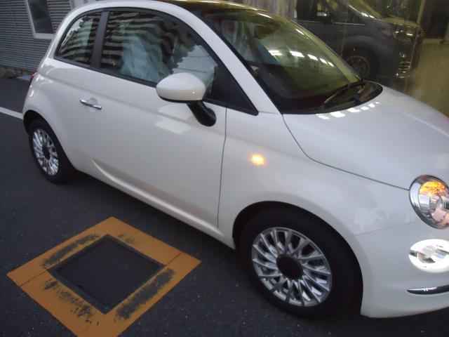 サイドストライプ取付　フィアット５００　R2年式　ご新規様　初来店　大阪市　車検　修理　鈑金　塗装　事故修理　パーツ持込取付　西成区　阿倍野区　住吉区　住之江区　