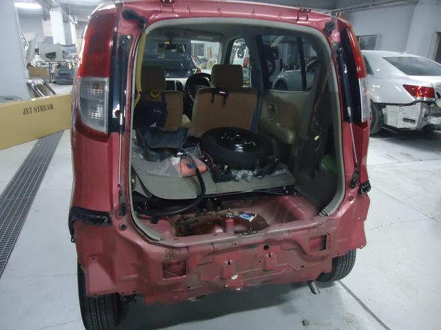 リヤ廻り修理　モコ　DBA-MG22S　H18年式　ご新規様　初来店　大阪市　車検　修理　鈑金　塗装　事故修理　パーツ持込取付　西成区　阿倍野区　住吉区　住之江区　