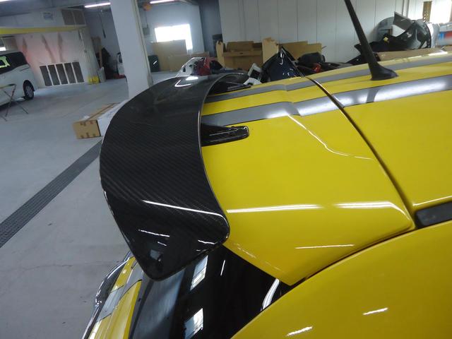 リヤスポイラー取付　アバルト６９５　312141　H23年式　ご新規様　初来店　大阪市　車検　修理　鈑金　塗装　事故修理　パーツ持込取付　西成区　阿倍野区　住吉区　住之江区　