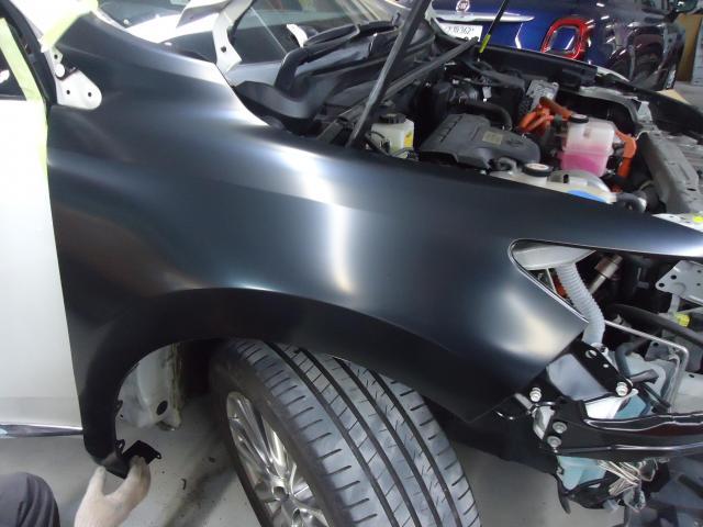 左フロント廻り修理　ハリアーハイブリッド　DAA-AVU65W　H29年式　ご新規様　初来店　大阪市　車検　修理　鈑金　塗装　事故修理　パーツ持込取付　西成区　阿倍野区　住吉区　住之江区　
 
