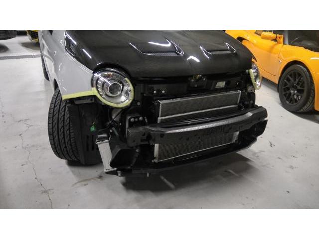 ボディ廻りカスタム　アバルト５９５C　ご新規様　初来店　大阪市　車検　修理　鈑金　塗装　事故修理　パーツ持込取付　西成区　阿倍野区　住吉区　住之江区　