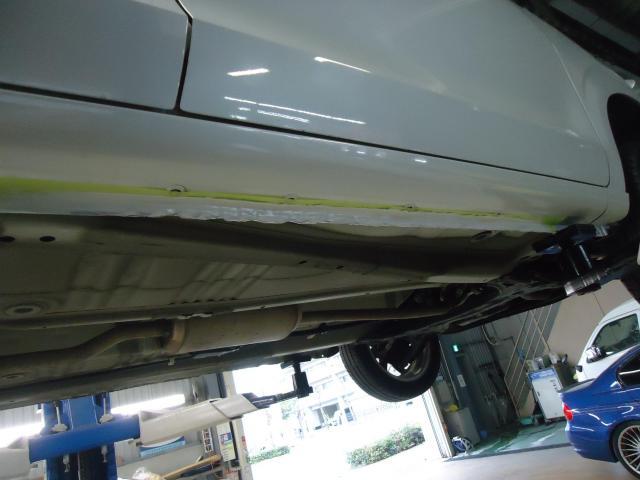 サイドシル修理　アルト　DBA-HA36S　H28年式　ご新規様　初来店　大阪市　車検　修理　鈑金　塗装　事故修理　パーツ持込取付　西成区　阿倍野区　住吉区　住之江区　
 
