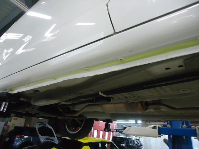 サイドシル修理　アルト　DBA-HA36S　H28年式　ご新規様　初来店　大阪市　車検　修理　鈑金　塗装　事故修理　パーツ持込取付　西成区　阿倍野区　住吉区　住之江区　
 
