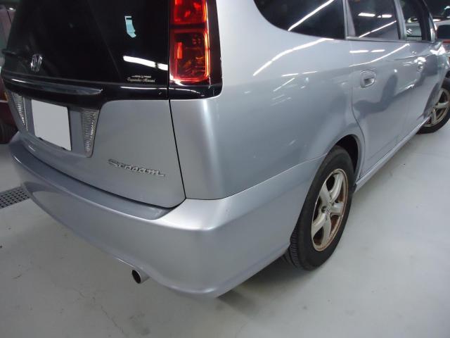 右サイド修理　ストリーム　CBA-RN3　H17年式　ご新規様　初来店　大阪市　車検　修理　鈑金　塗装　事故修理　パーツ持込取付　西成区　阿倍野区　住吉区　住之江区　
 
