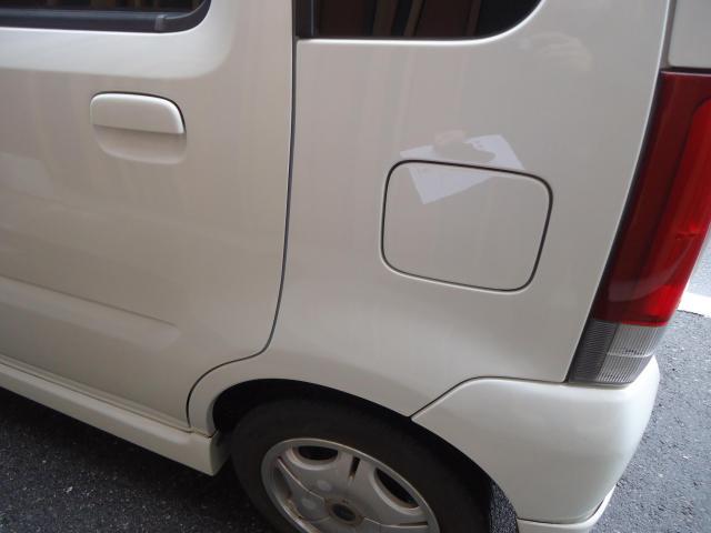 左リヤフェンダー修理　ワゴンR　ＬＡ－ＭＣ２２Ｓ　H13年式　ご新規様　初来店　大阪市　車検　修理　鈑金　塗装　事故修理　パーツ持込取付　西成区　阿倍野区　住吉区　住之江区　