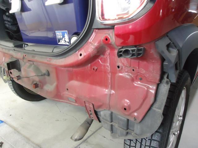 リヤ廻り修理　ハスラー　ＤＢＡ－ＭＲ３１Ｓ　Ｈ２７年式　ご新規様　初来店　大阪市　車検　修理　鈑金　塗装　事故修理　パーツ持込取付　西成区　阿倍野区　住吉区　住之江区　