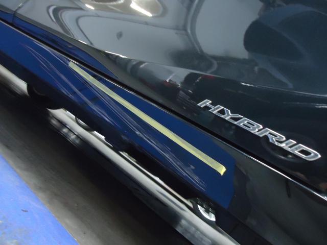 サイドステップ修理　レクサスＥＳ　６ＡＡ－ＡＸＺＨ１１　ご新規様　初来店　大阪市　車検　修理　鈑金　塗装　事故修理　パーツ持込取付　西成区　阿倍野区　住吉区　住之江区　