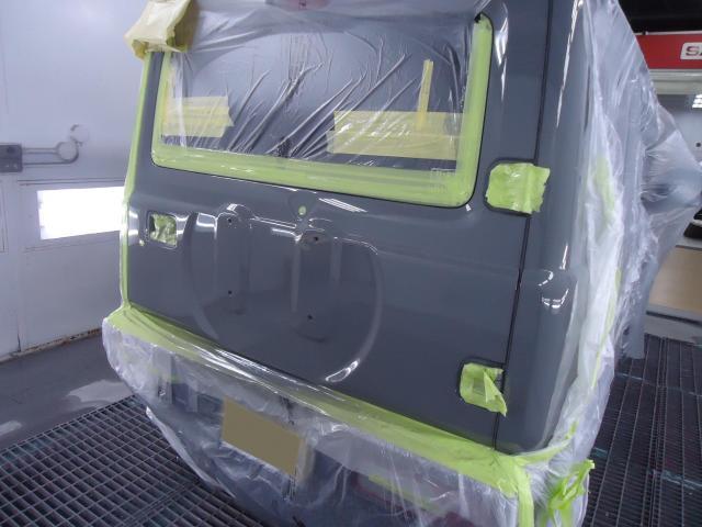 リヤ廻り修理　ジムニー　３ＢＡ－ＪＢ６４Ｗ　Ｒ２年式　ご新規様　初来店　大阪市　車検　修理　鈑金　塗装　事故修理　パーツ持込取付　西成区　阿倍野区　住吉区　住之江区　