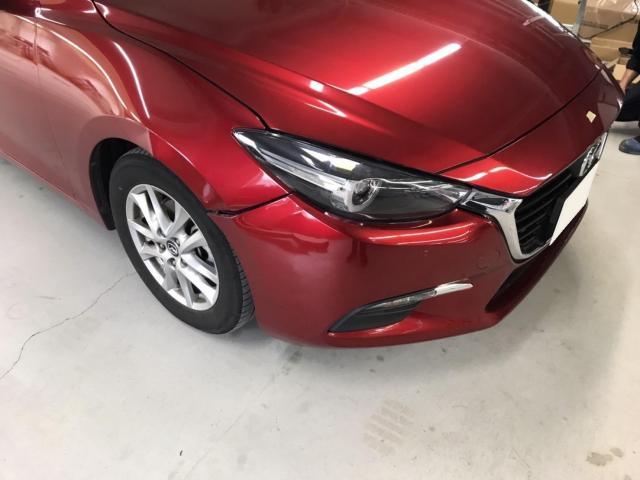 右フロント廻り修理　アクセラ　ＤＢＡ－ＢＭ５ＦＳ　Ｒ１年式　ご新規様　初来店　大阪市　車検　修理　鈑金　塗装　事故修理　パーツ持込取付　西成区　阿倍野区　住吉区　住之江区　