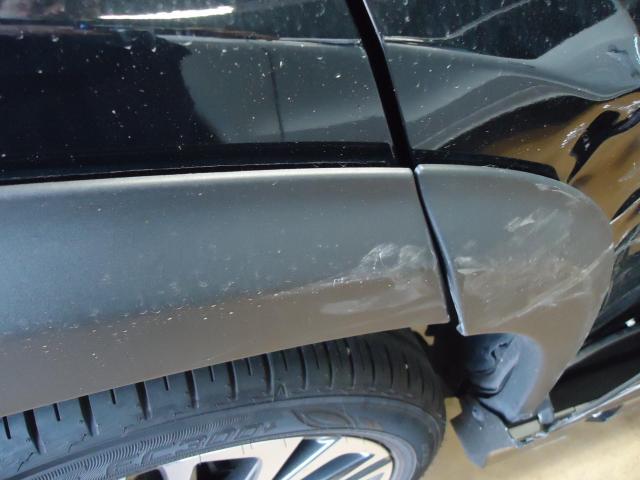 右サイド修理　ヤリスクロス　６ＡＡ－ＭＸＰＪ１０　ご新規様　初来店　大阪市　車検　修理　鈑金　塗装　事故修理　パーツ持込取付　西成区　阿倍野区　住吉区　住之江区　