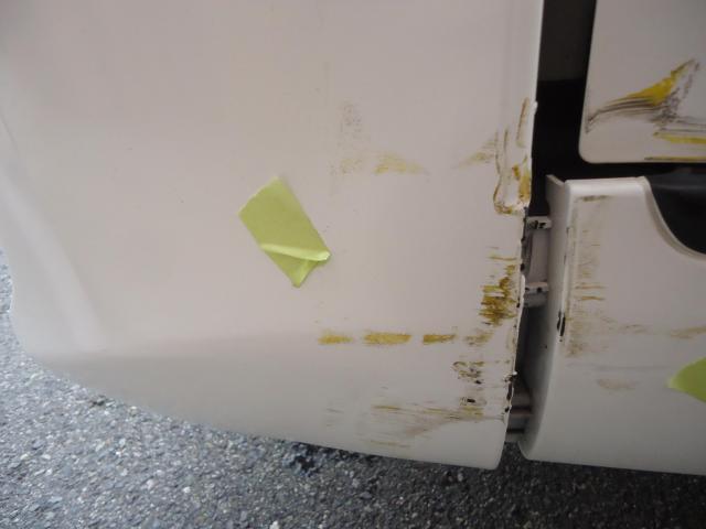 左フロント廻り修理　キャラバン　ＣＢＦ－ＶＲ２Ｅ２６　ご新規様　初来店　大阪市　車検　修理　鈑金　塗装　事故修理　パーツ持込取付　西成区　阿倍野区　住吉区　住之江区　