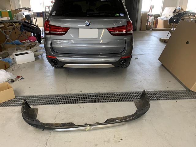 リヤ廻り修理　ＢＭＷ　Ｘ５　ご新規様　初来店　大阪市　車検　修理　鈑金　塗装　事故修理　パーツ持込取付　西成区　阿倍野区　住吉区　住之江区　
