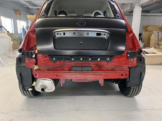 左リヤ廻り修理　フィアット５００　３ＢＡ－３１２１２　Ｒ３年式　ご新規様　初来店　大阪市　車検　修理　鈑金　塗装　事故修理　パーツ持込取付　西成区　阿倍野区　住吉区　住之江区　