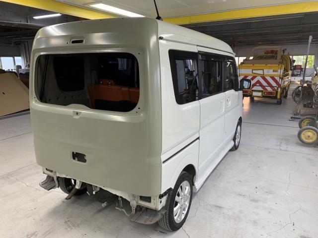 リヤ廻り修理　エブリィワゴン　ＡＢＡ－ＤＡ１７Ｗ　Ｒ１年式　ご新規様　初来店　大阪市　車検　修理　鈑金　塗装　事故修理　パーツ持込取付　西成区　阿倍野区　住吉区　住之江区　