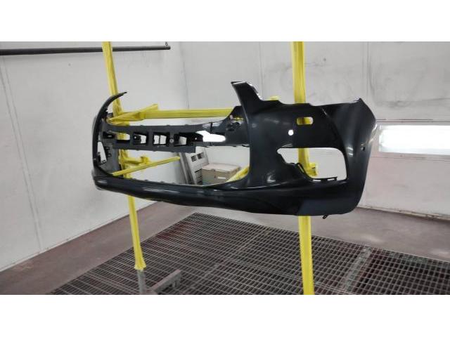 フロントバンパー修理　シトロエンＤＳ４　ＡＢＡ－Ｂ７Ｃ５Ｆ０６Ｓ　Ｈ２５年式　ご新規様　初来店　大阪市　車検　修理　鈑金　塗装　事故修理　パーツ持込取付　西成区　阿倍野区　住吉区　住之江区　